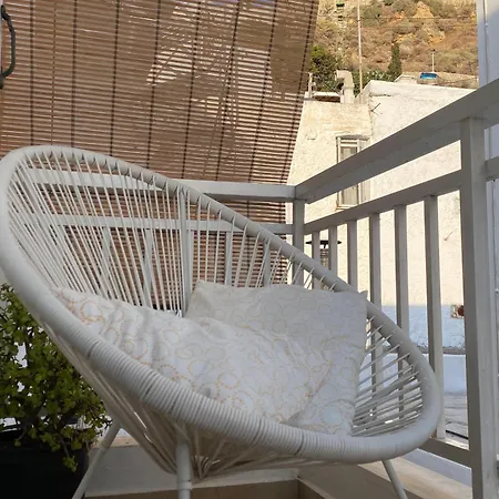 Unique Anoi House - In The Heart Of Village * סקירוס