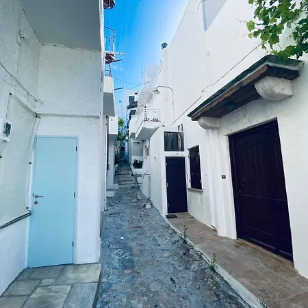 Unique Anoi House - In The Heart Of Village * סקירוס